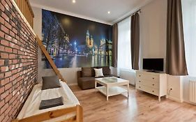 Truffle&Cream 2BR Ap for 6 - Kazimierz